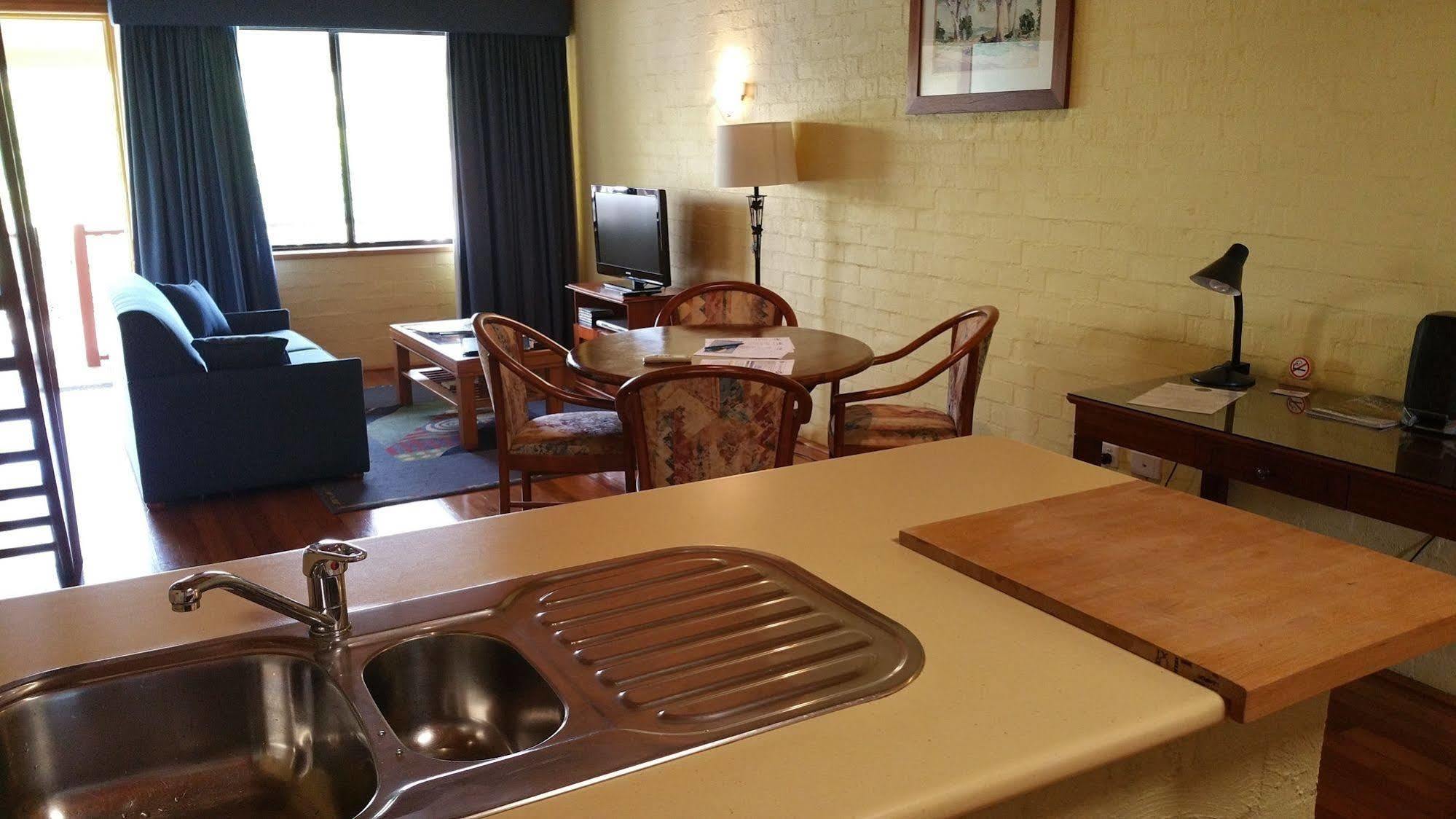 Great Escape Lofts Apart otel Gloucester Dış mekan fotoğraf